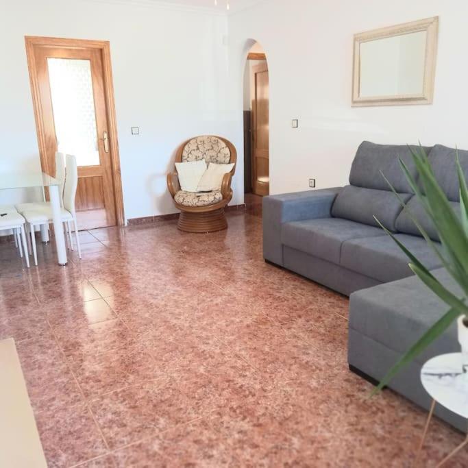 2 Bedroom Apartment. Orihuela. Exterior photo